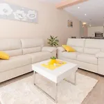 In Omis, Private Pool Villa *
