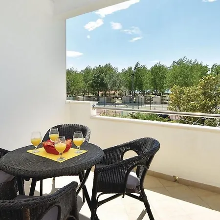 In Omis, Private Pool فيلة *