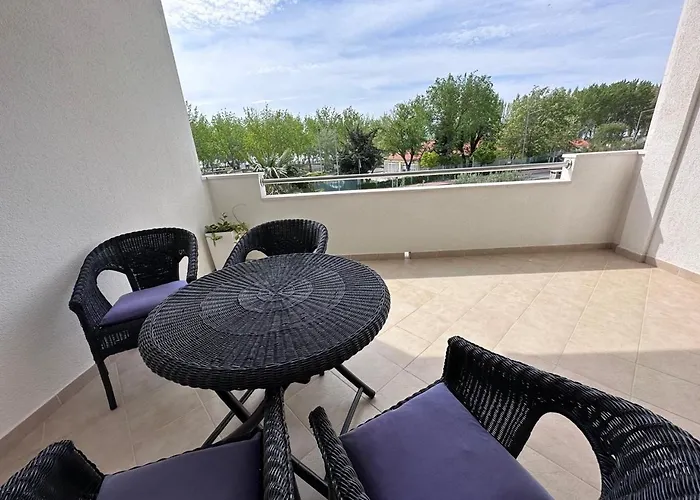 In Omis, Private Pool * Duće