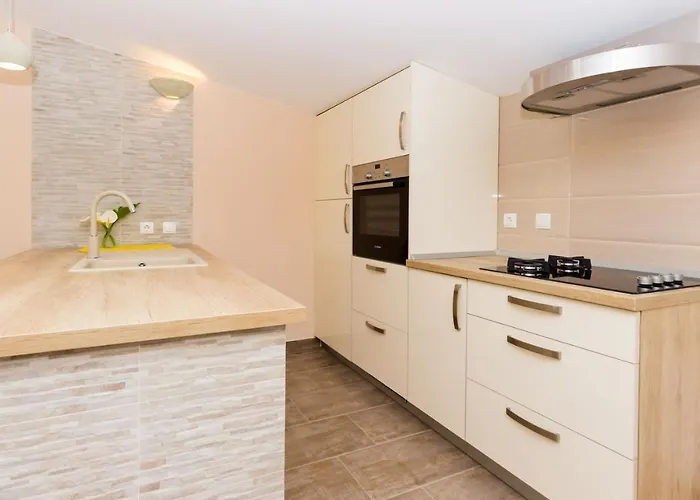 In Omis, Private Pool Duće