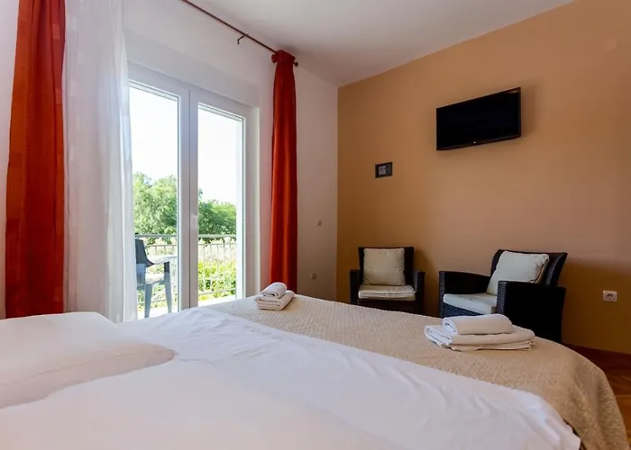 In Omis, Private Pool Villa Duće