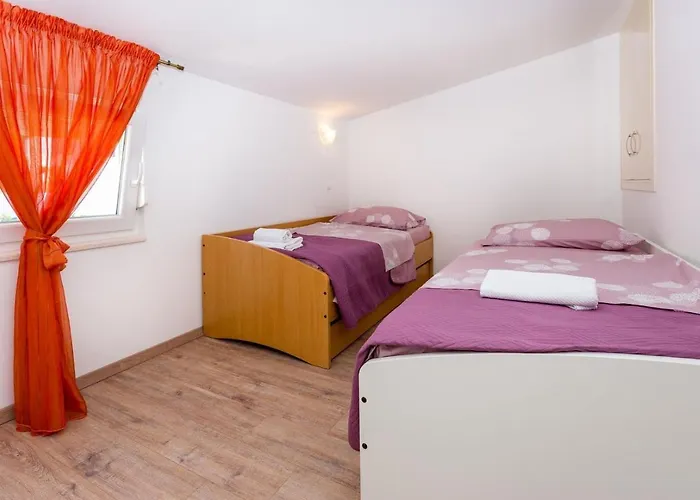 In Omis, Private Pool