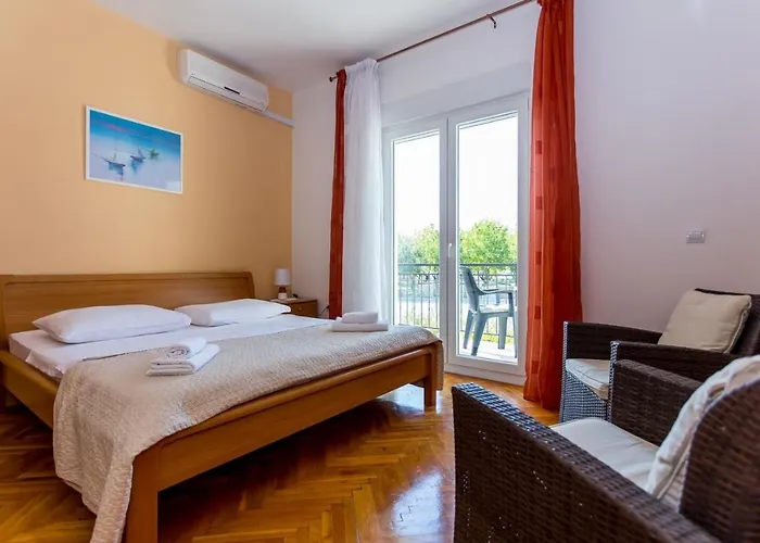 In Omis, Private Pool Villa